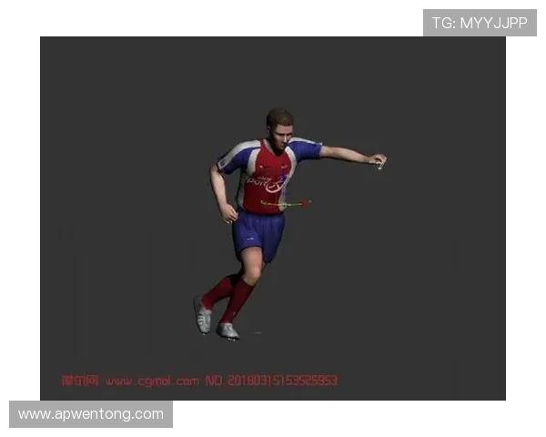 足球明星街头挑战假人踢球视频引发热议网友纷纷点赞分享精彩瞬间